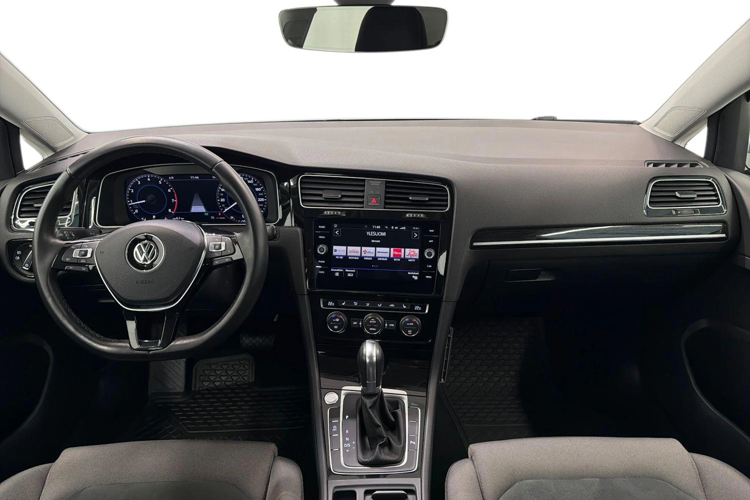 harmaa Volkswagen Golf 2018 kuva 7.