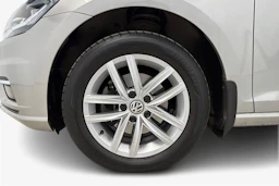 harmaa Volkswagen Golf 2018 kuva 9.