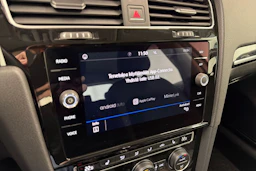 harmaa Volkswagen Golf 2018 kuva 24.