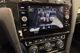 harmaa Volkswagen Golf 2018 kuva 26.