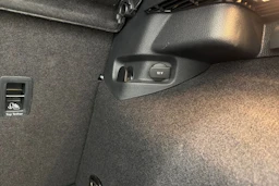 harmaa Volkswagen Golf 2018 kuva 33.