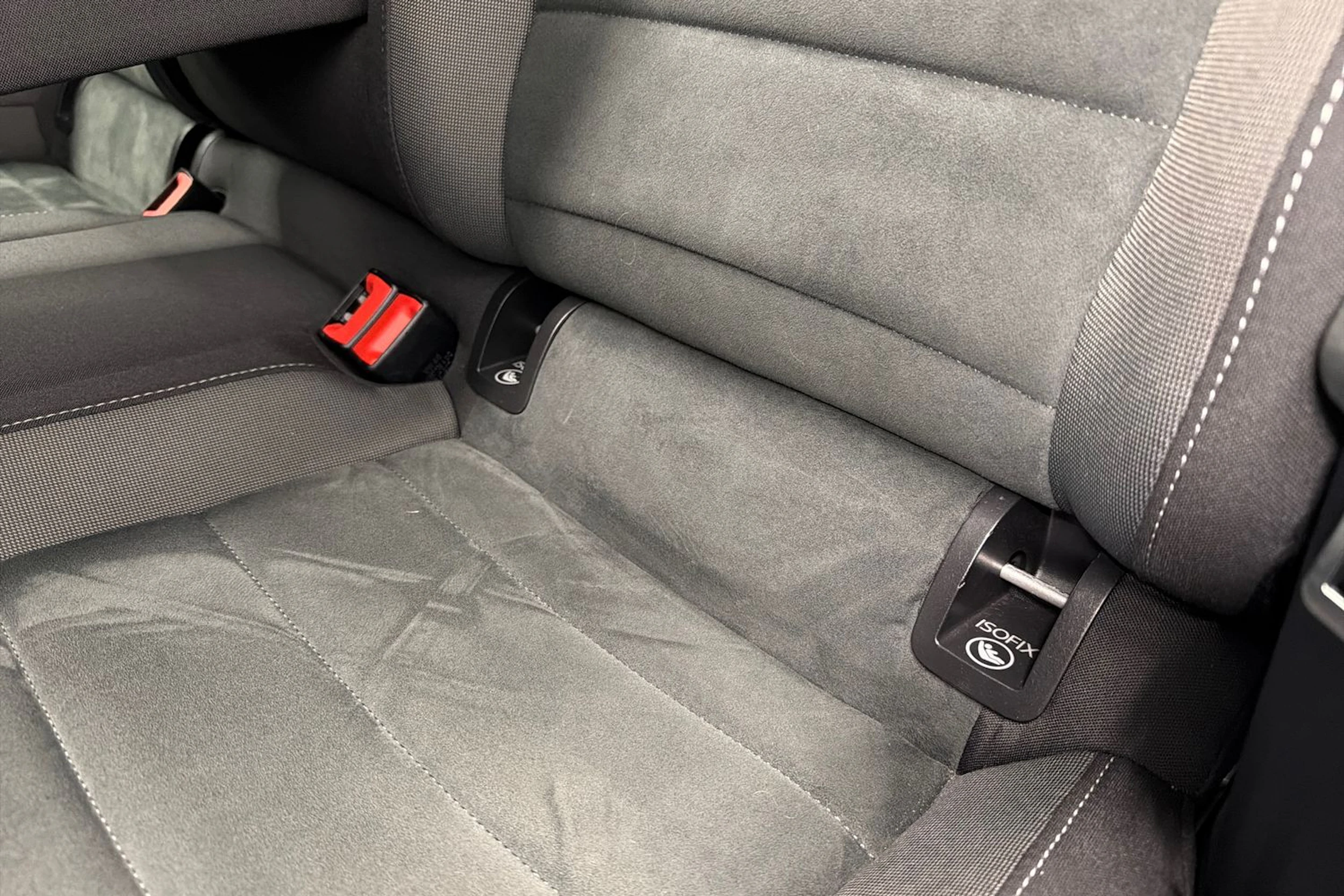 harmaa Volkswagen Golf 2018 kuva 35.