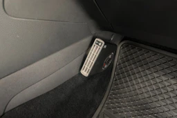 harmaa Volkswagen Golf 2018 kuva 39.