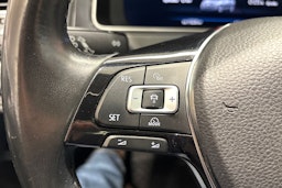 Harmaa Volkswagen GOLF 2017 kuva 16.