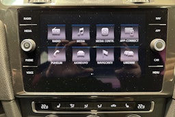 Harmaa Volkswagen GOLF 2017 kuva 19.