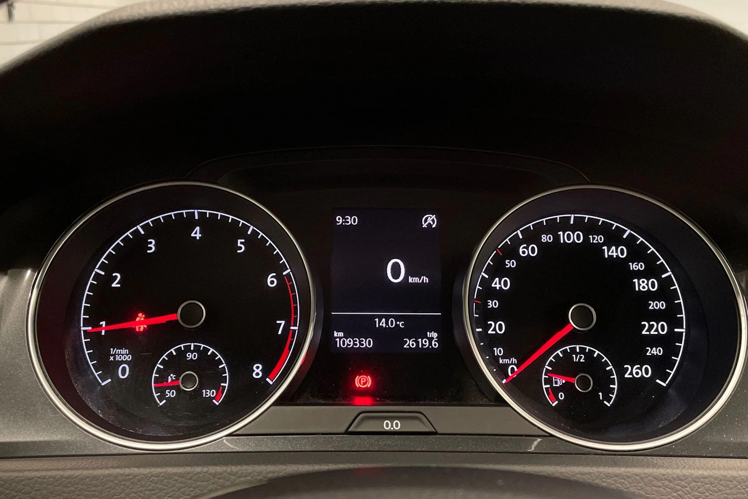 valkoinen Volkswagen Golf 2017 kuva 16.
