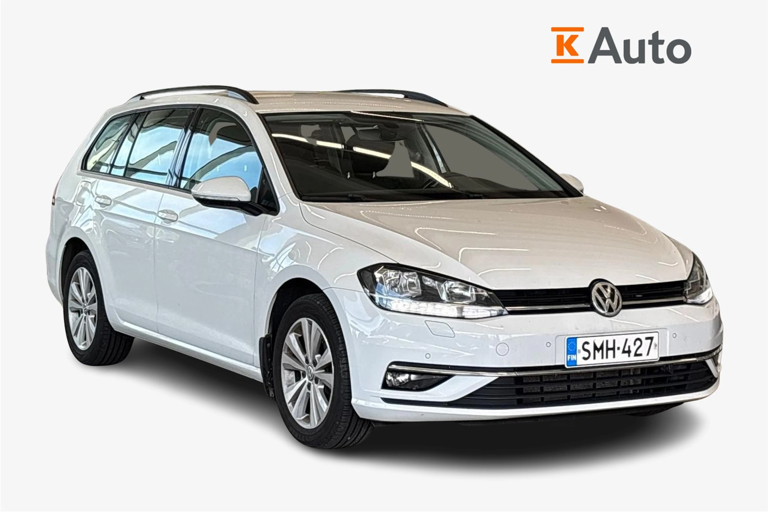 valkoinen Volkswagen Golf 2017 kuva 1.