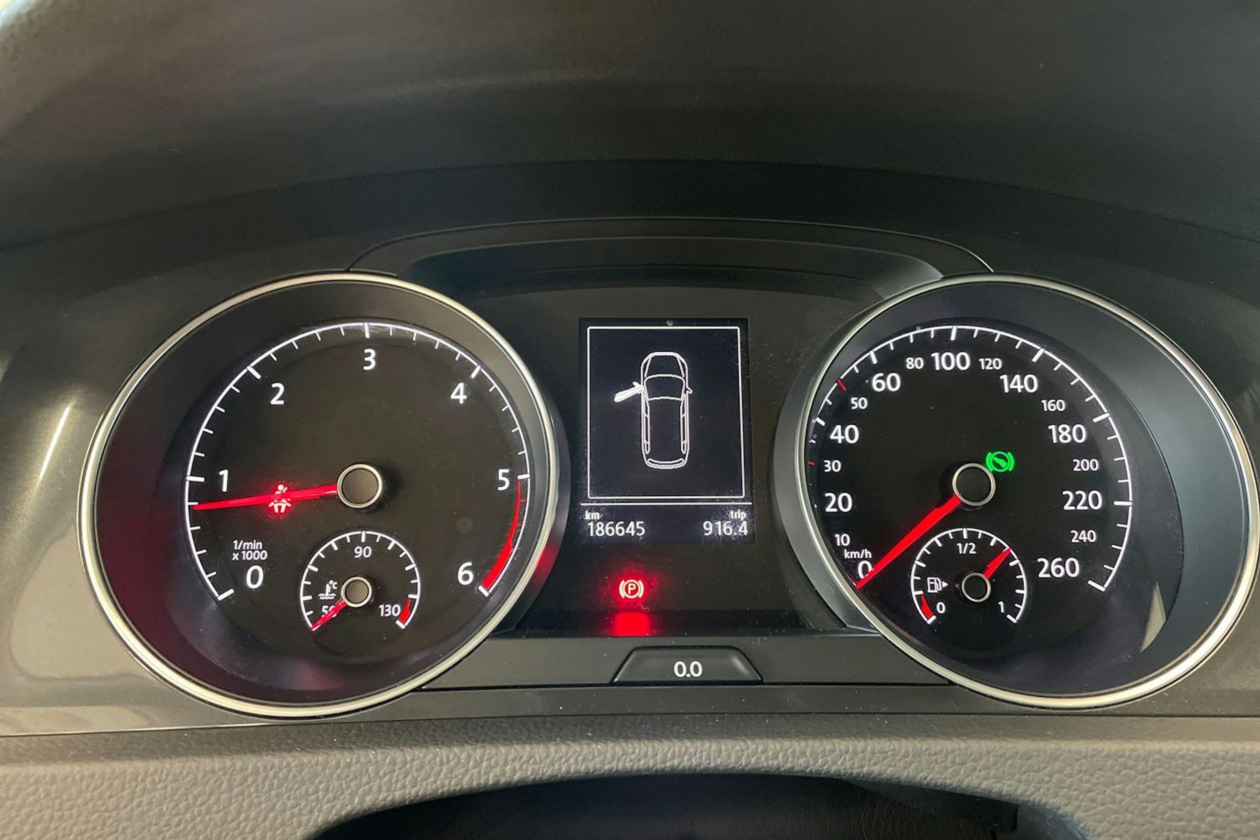 valkoinen Volkswagen Golf 2017 kuva 18.