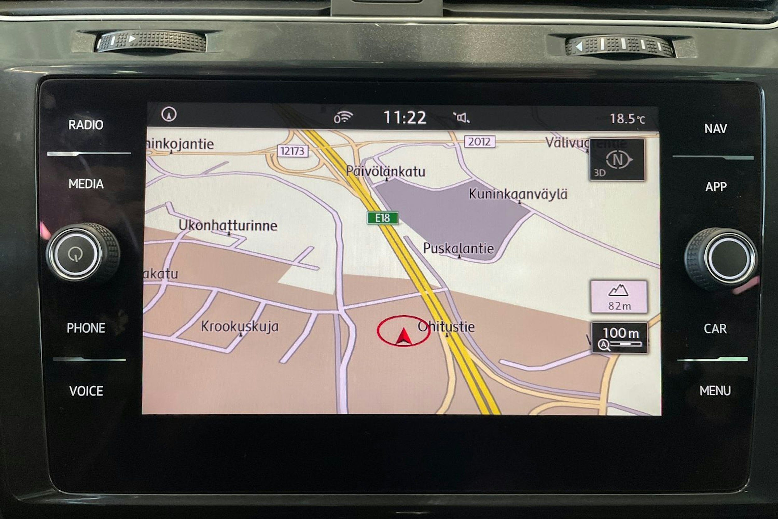 valkoinen Volkswagen Golf 2017 kuva 25.