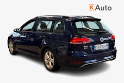 sininen Volkswagen Golf 2017 kuva 2.