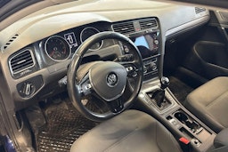 sininen Volkswagen Golf 2017 kuva 3.