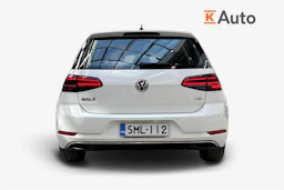 valkoinen Volkswagen Golf 2017 kuva 3.