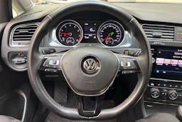 valkoinen Volkswagen Golf 2017 kuva 13.