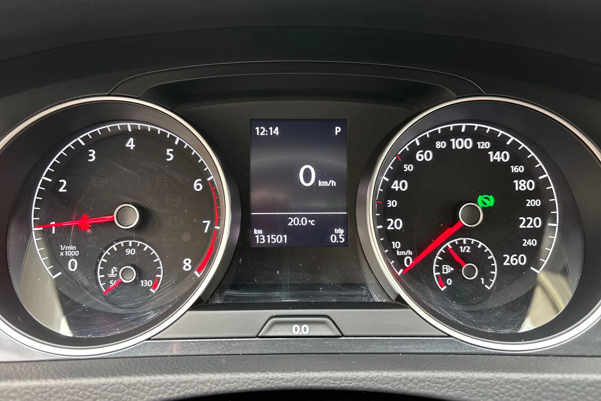 valkoinen Volkswagen Golf 2017 kuva 14.