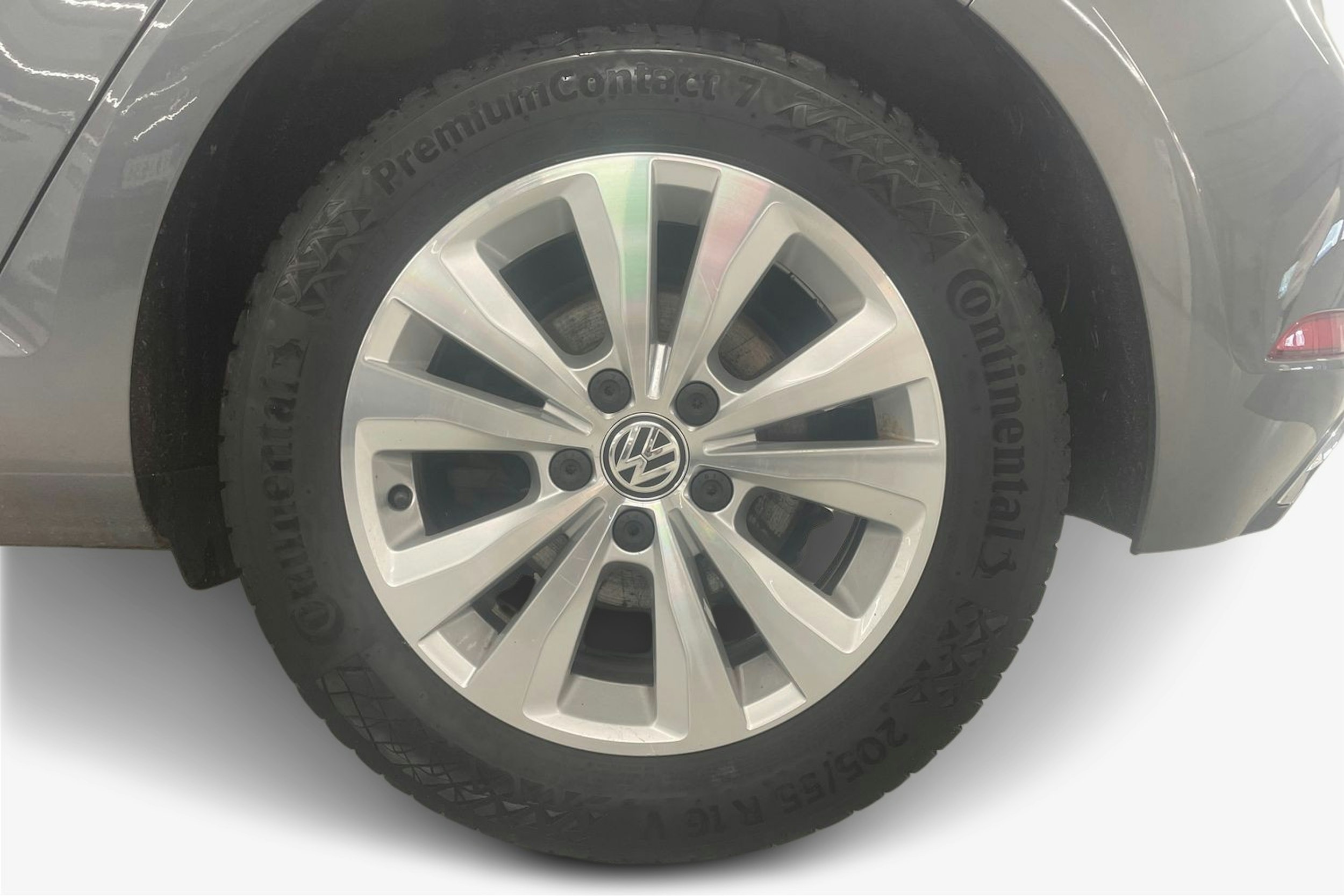 harmaa Volkswagen Golf 2018 kuva 11.