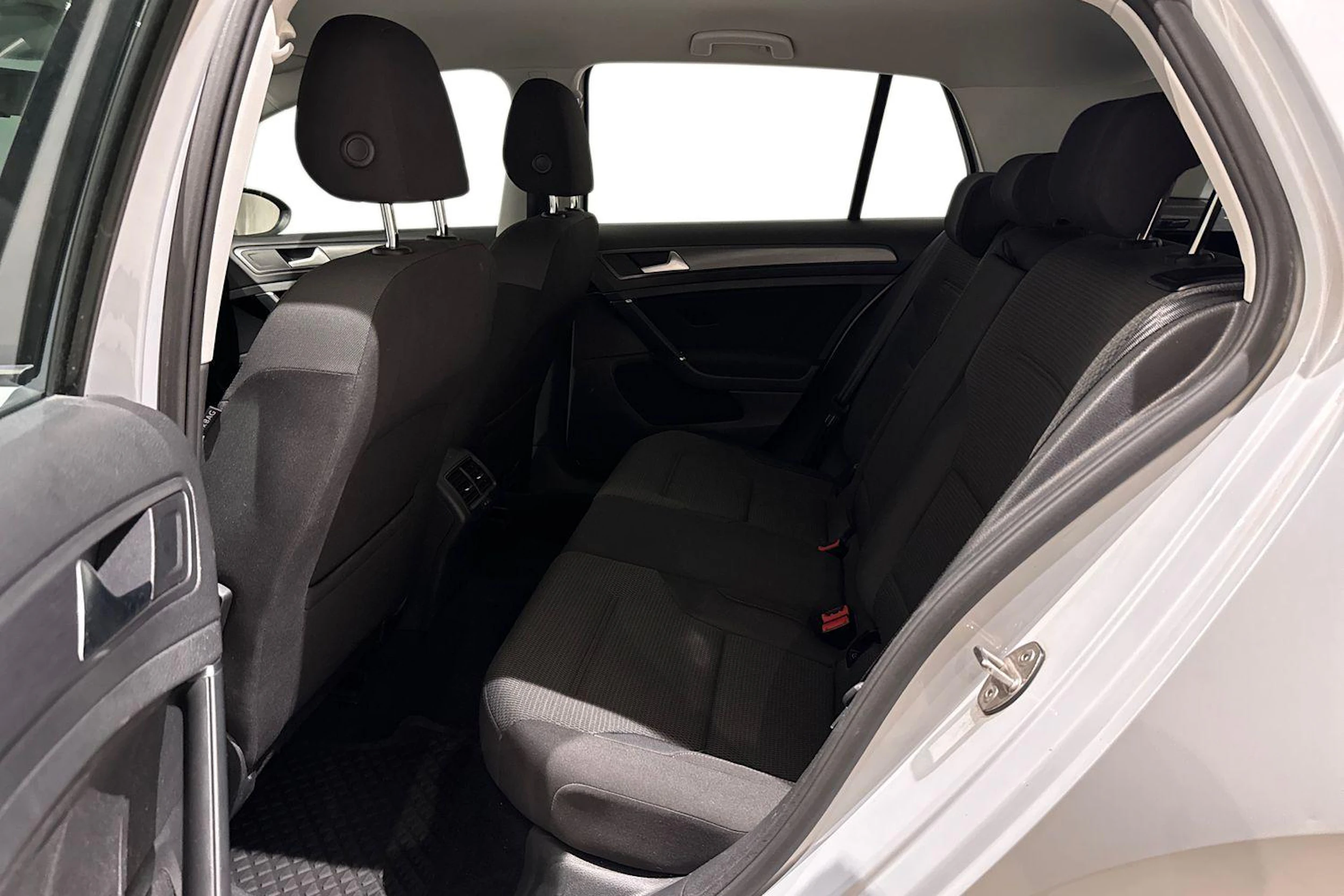 met. hopea Volkswagen Golf 2017 kuva 8.