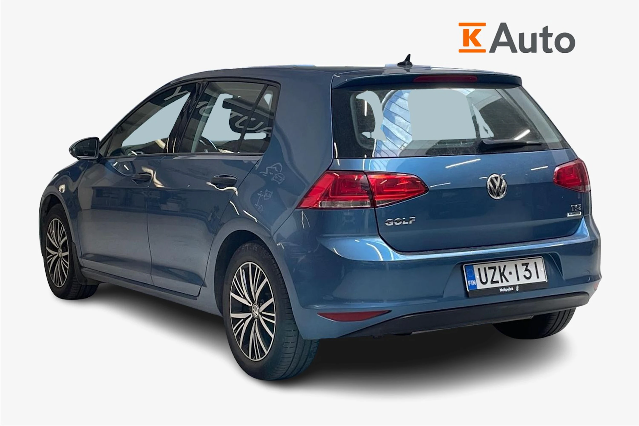 sininen Volkswagen Golf 2017 kuva 2.