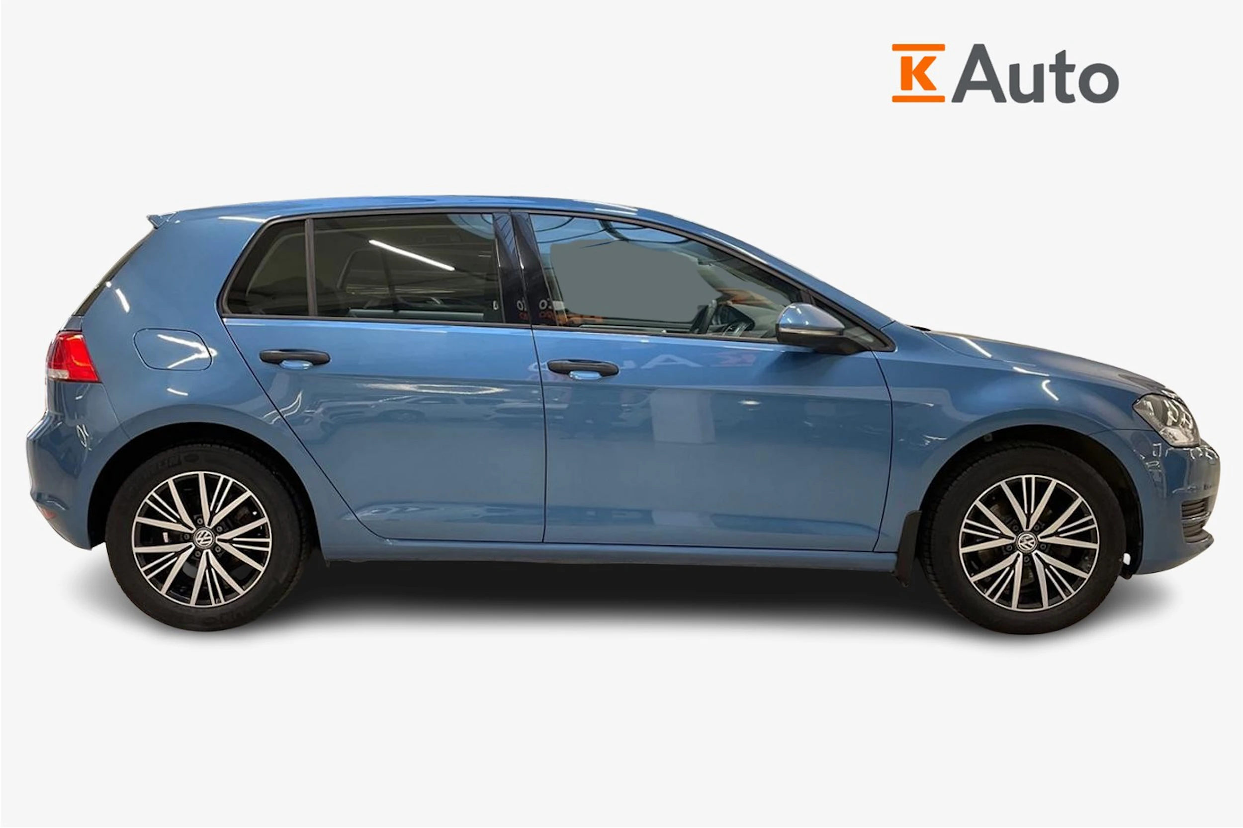 sininen Volkswagen Golf 2017 kuva 5.