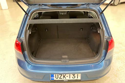 sininen Volkswagen Golf 2017 kuva 11.