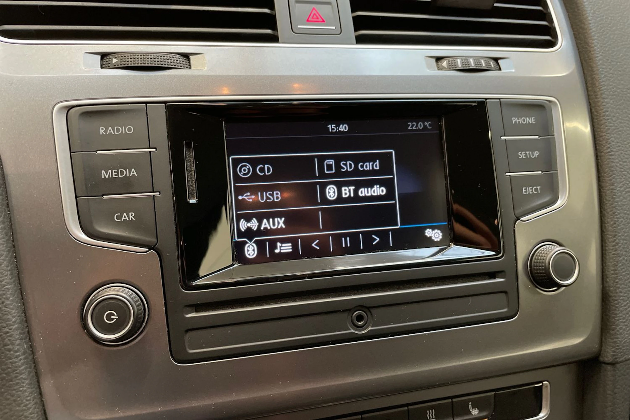 sininen Volkswagen Golf 2017 kuva 21.