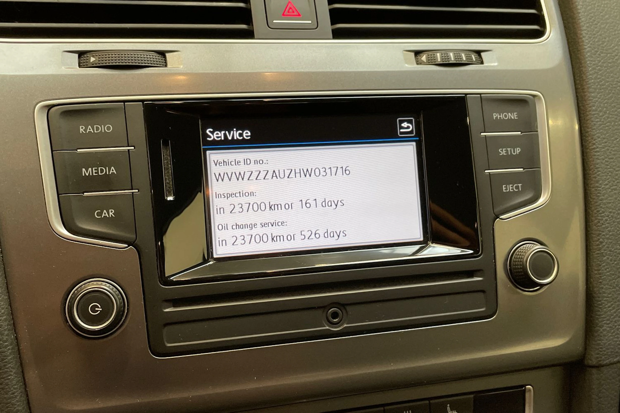sininen Volkswagen Golf 2017 kuva 23.