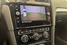 Keltainen Volkswagen GOLF 2017 kuva 18.