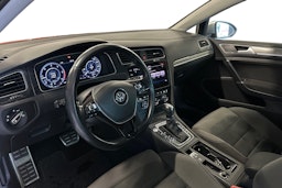 met. harmaa Volkswagen Golf 2017 kuva 3.