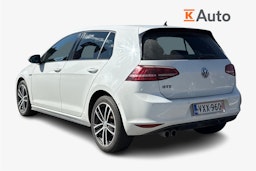 valkoinen Volkswagen Golf 2017 kuva 2.