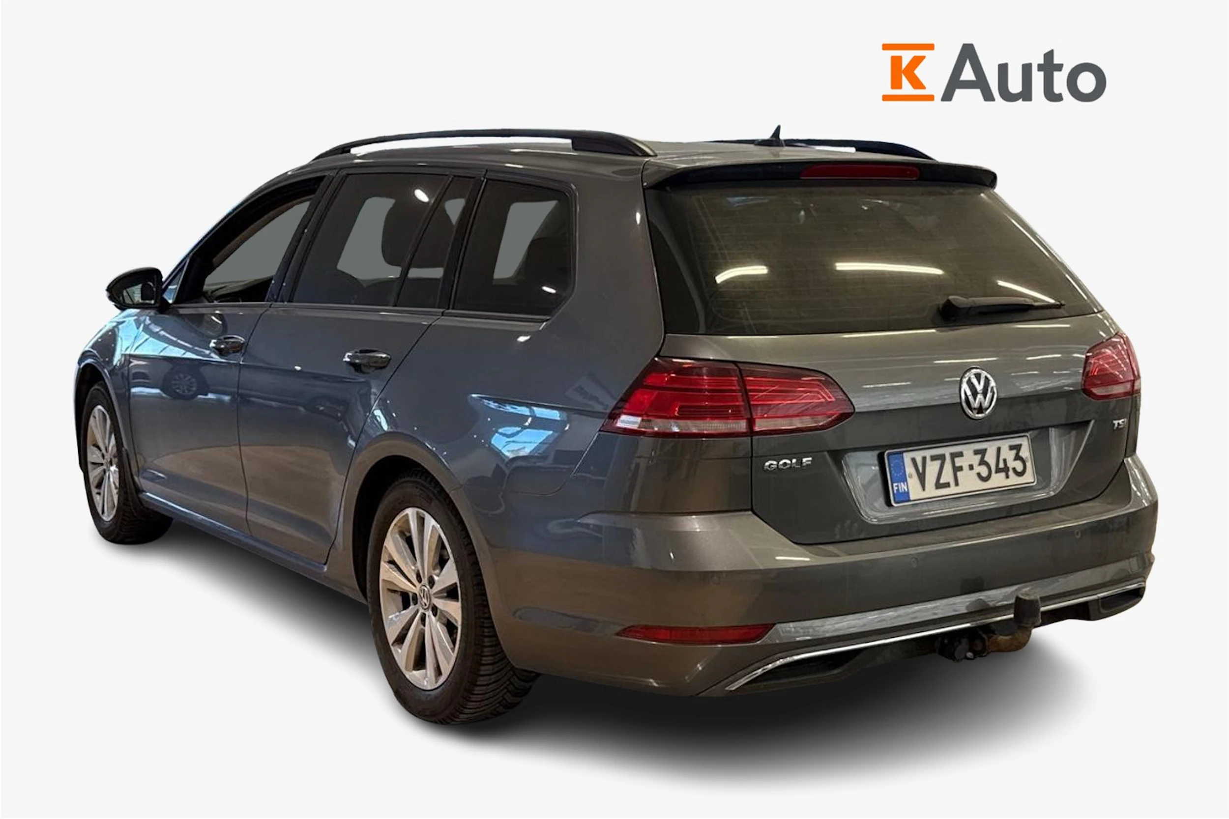 Harmaa Volkswagen GOLF 2017 kuva 2.