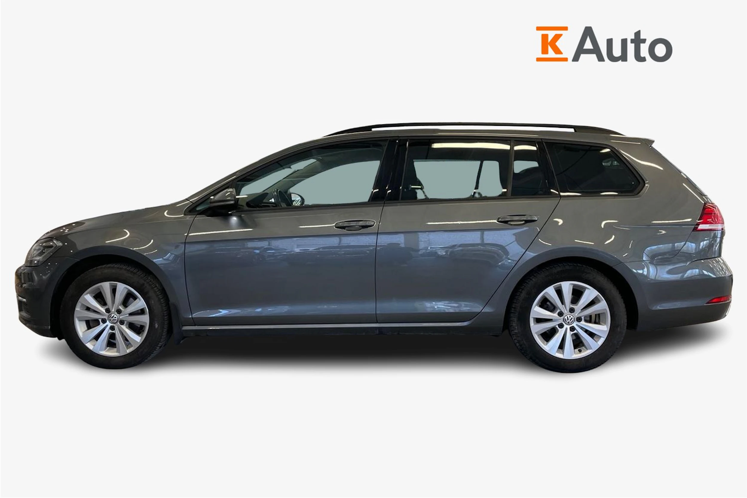 harmaa Volkswagen Golf 2017 kuva 5.