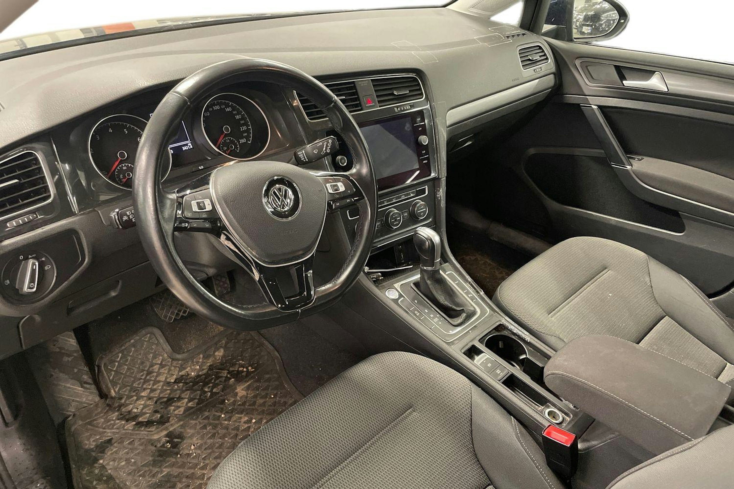 met. sininen Volkswagen Golf 2017 kuva 3.