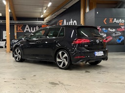 musta Volkswagen Golf 2017 kuva 2.