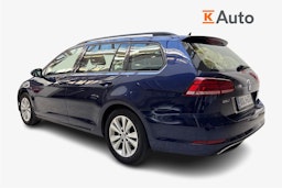 sininen Volkswagen Golf 2017 kuva 2.