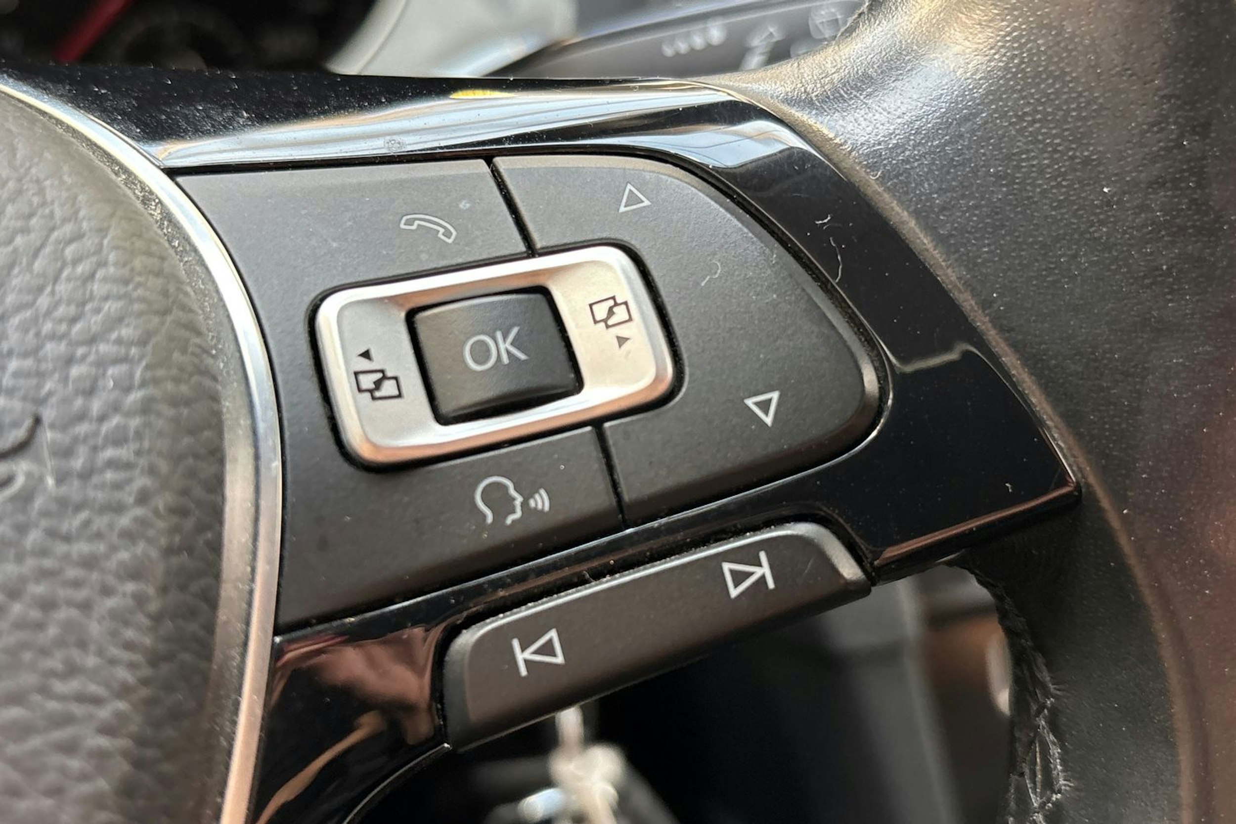 sininen Volkswagen Golf 2017 kuva 19.