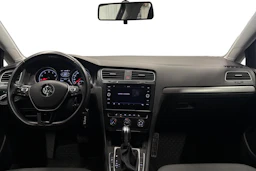 harmaa Volkswagen Golf 2018 kuva 7.