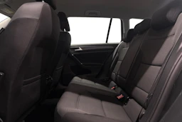 harmaa Volkswagen Golf 2018 kuva 8.