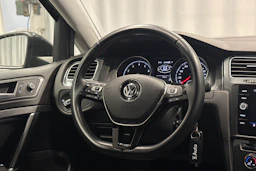 harmaa Volkswagen Golf 2018 kuva 11.