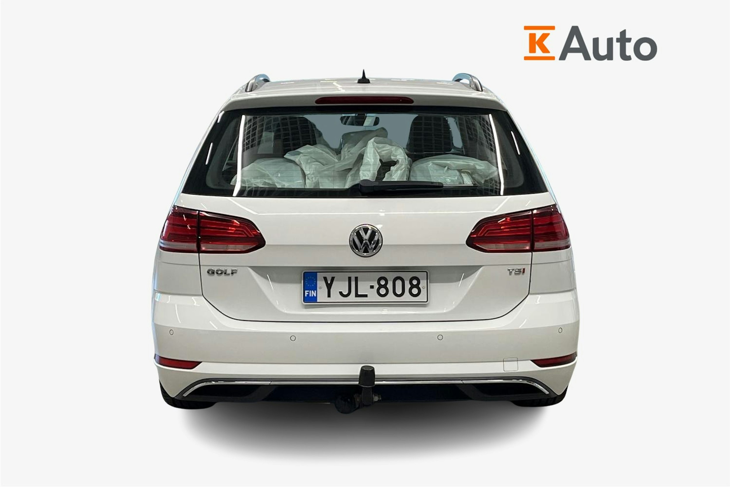 valkoinen Volkswagen Golf 2017 kuva 3.