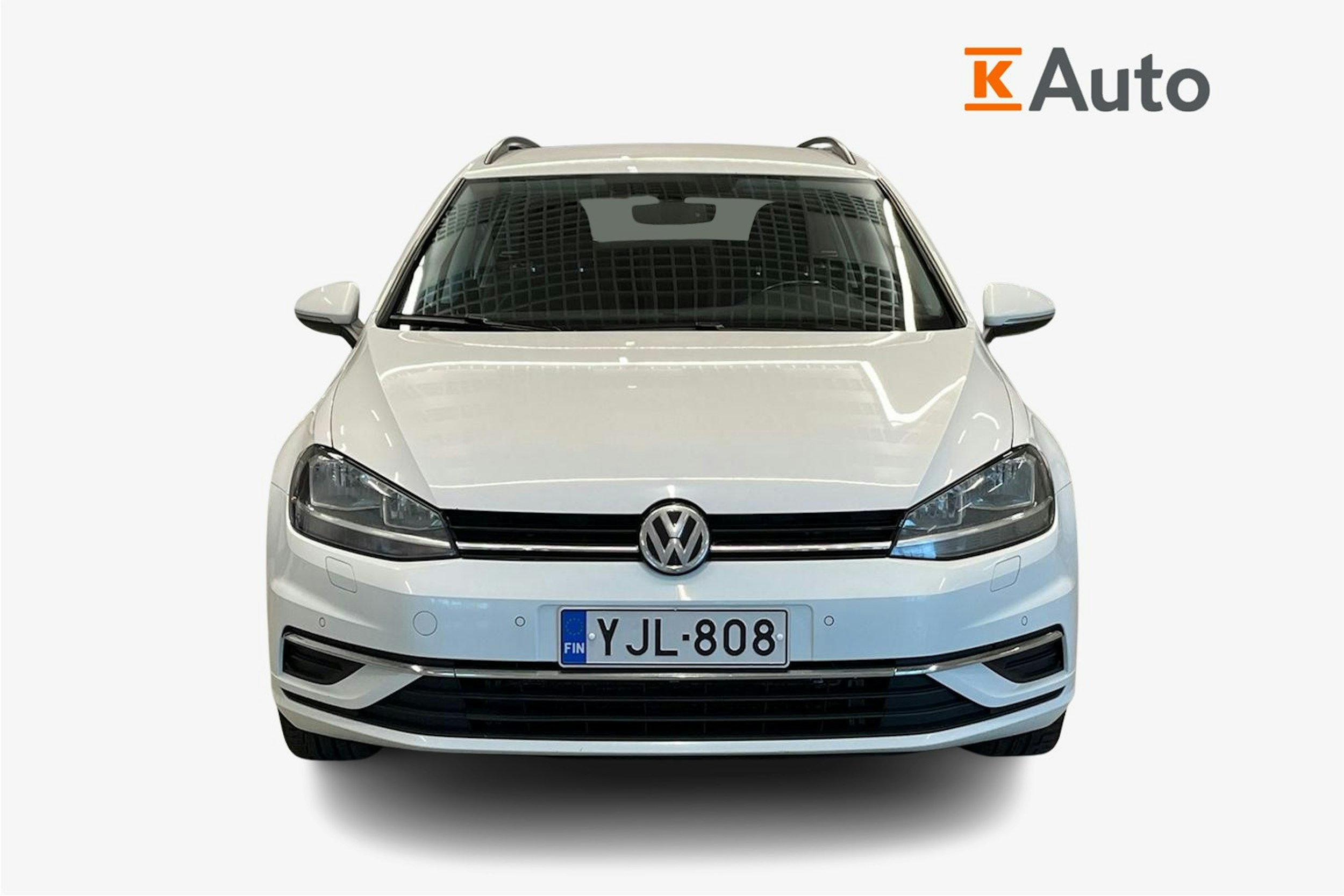 valkoinen Volkswagen Golf 2017 kuva 5.