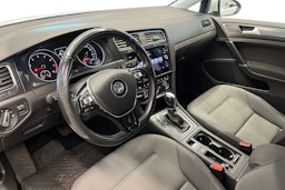 valkoinen Volkswagen Golf 2017 kuva 7.
