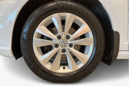 valkoinen Volkswagen Golf 2017 kuva 11.