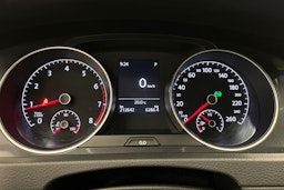valkoinen Volkswagen Golf 2017 kuva 17.