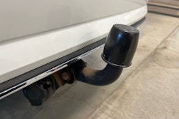 valkoinen Volkswagen Golf 2017 kuva 33.