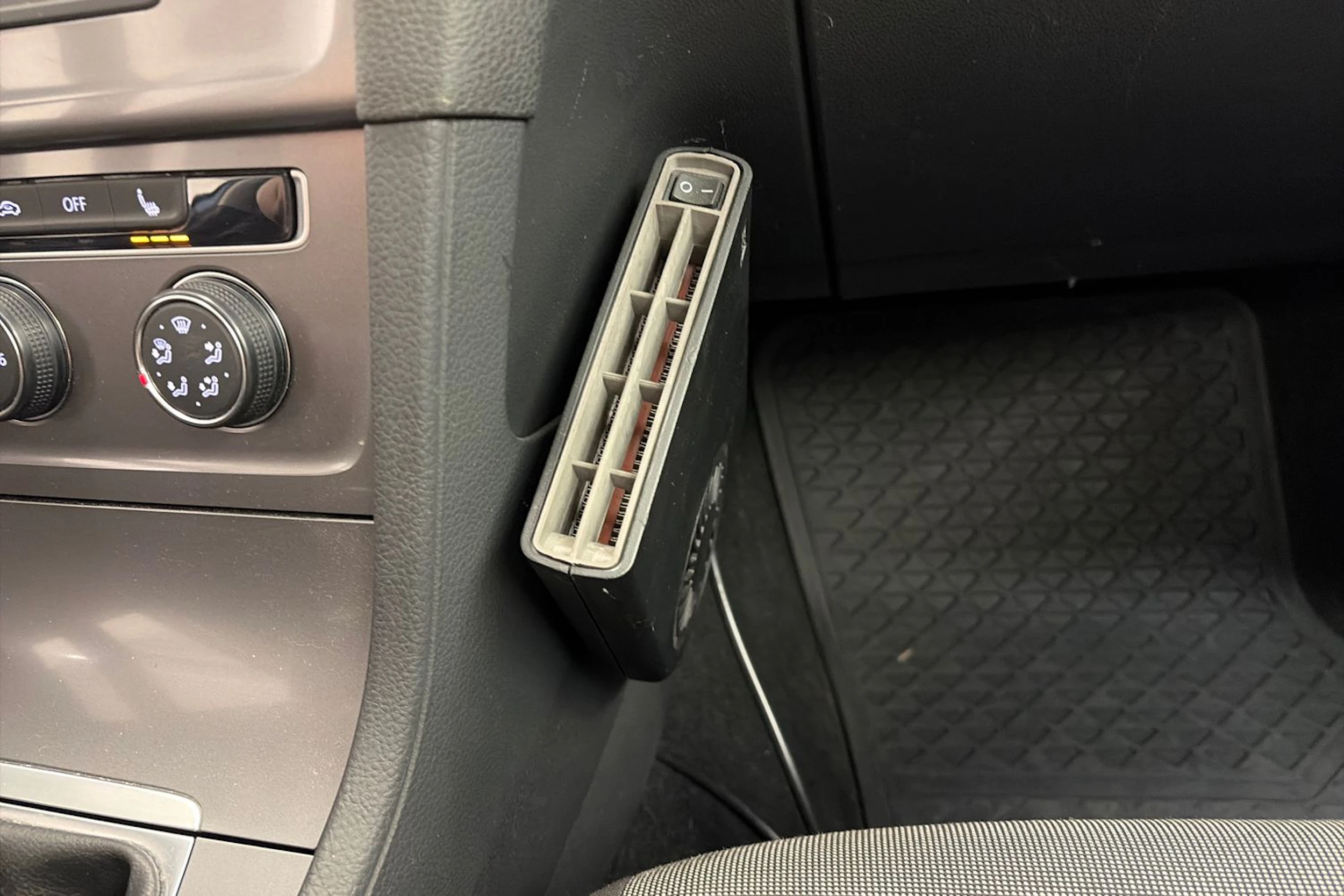Sininen Volkswagen GOLF 2017 kuva 22.