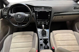 Harmaa Volkswagen GOLF 2017 kuva 9.