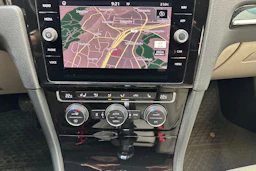 Harmaa Volkswagen GOLF 2017 kuva 24.