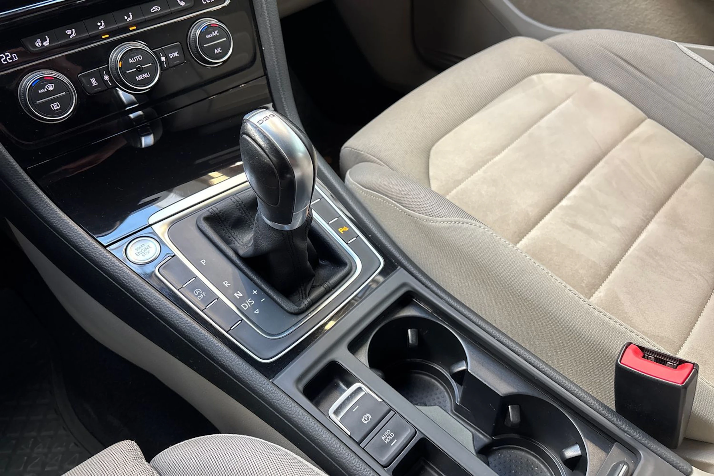 Harmaa Volkswagen GOLF 2017 kuva 25.