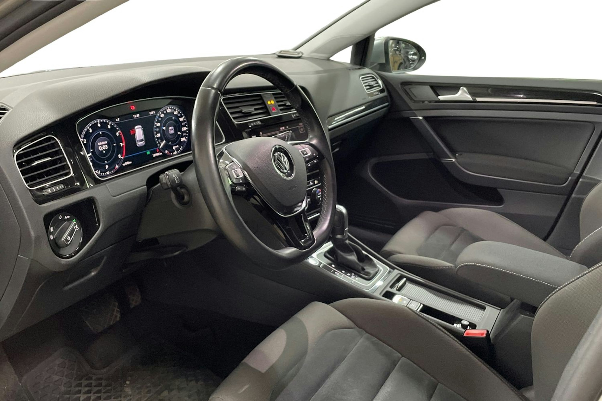 Harmaa Volkswagen GOLF 2017 kuva 7.