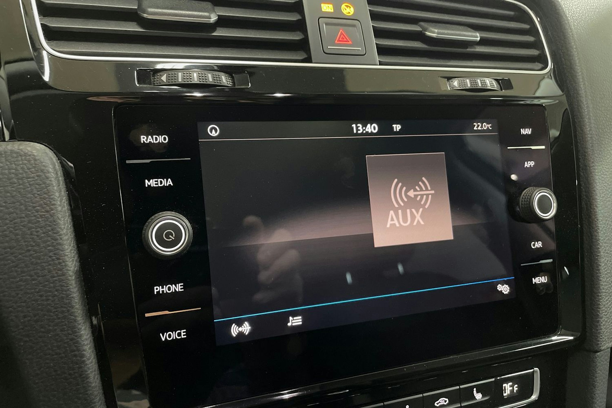 Harmaa Volkswagen GOLF 2017 kuva 16.