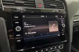 Harmaa Volkswagen GOLF 2017 kuva 19.